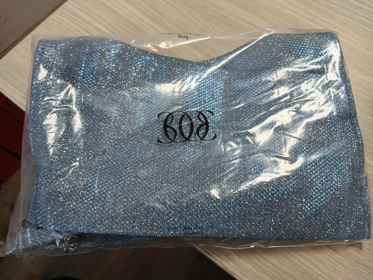 🩵 Sac de Soirée Bleu Brillant avec Chaîne ✨ (NEUF) – photo 6